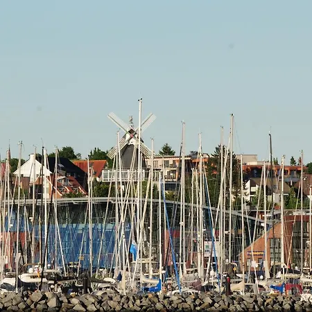 Mermaid-hausboote 4*